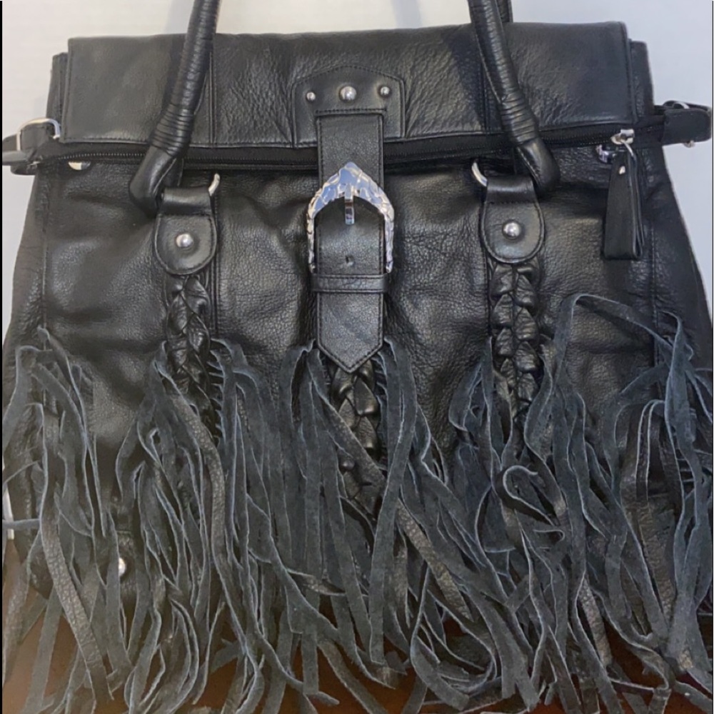 Gorgeous Chi black leather fringe handbag